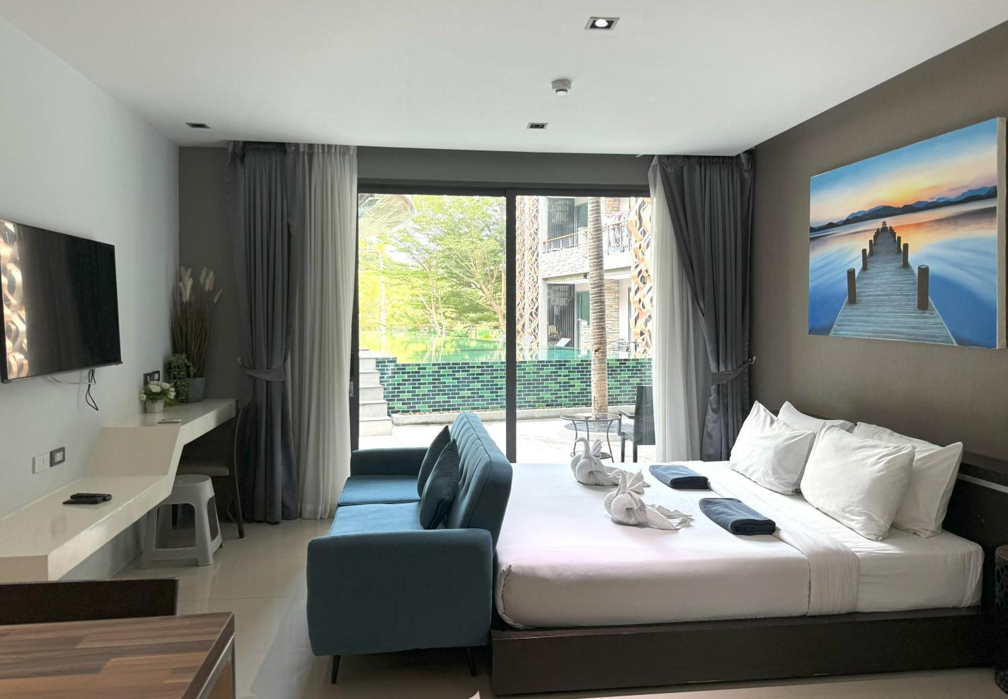 Private Apartment At Emerald Terrace Patong Bagian luar foto