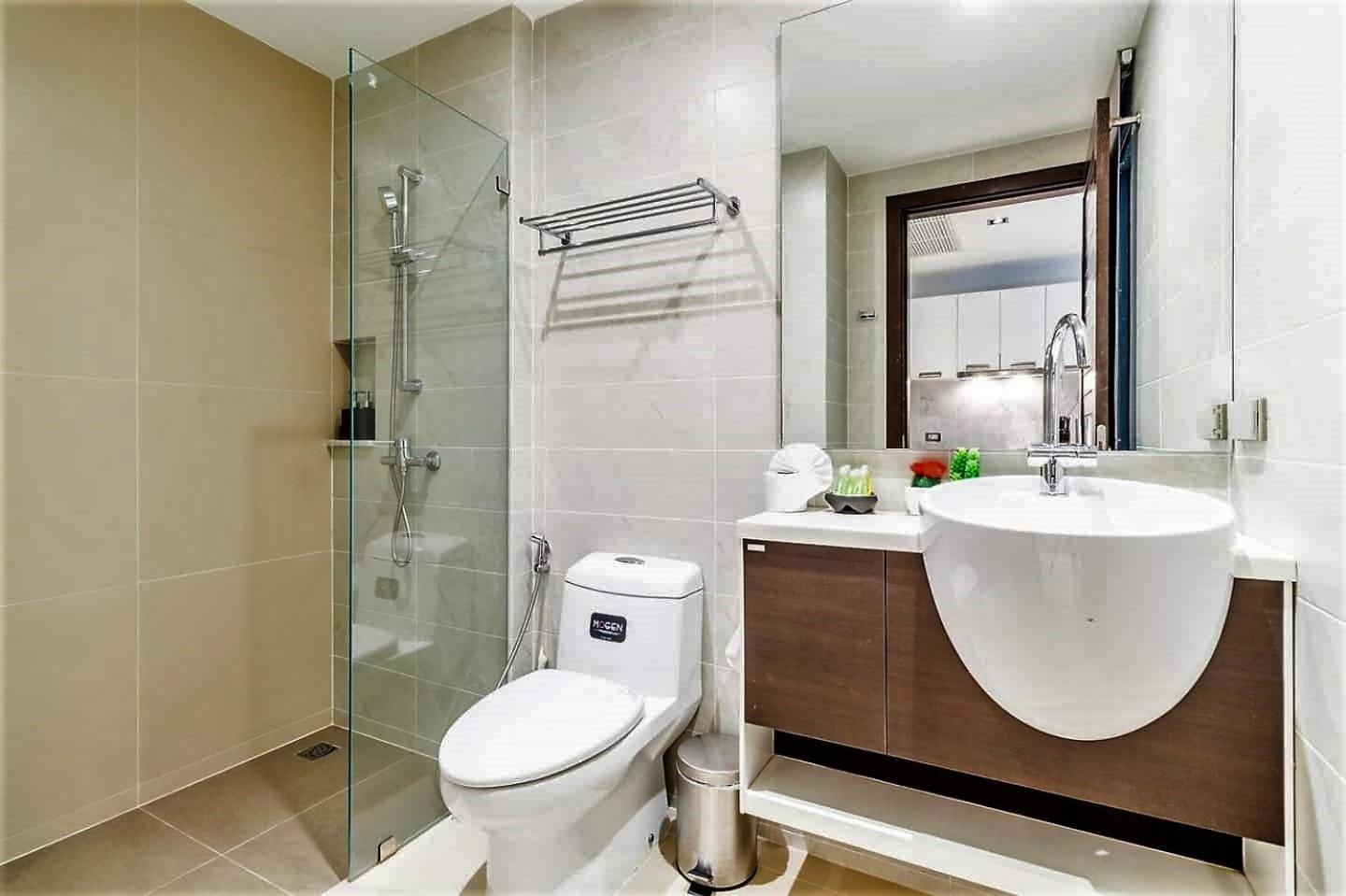 Private Apartment At Emerald Terrace Patong Bagian luar foto