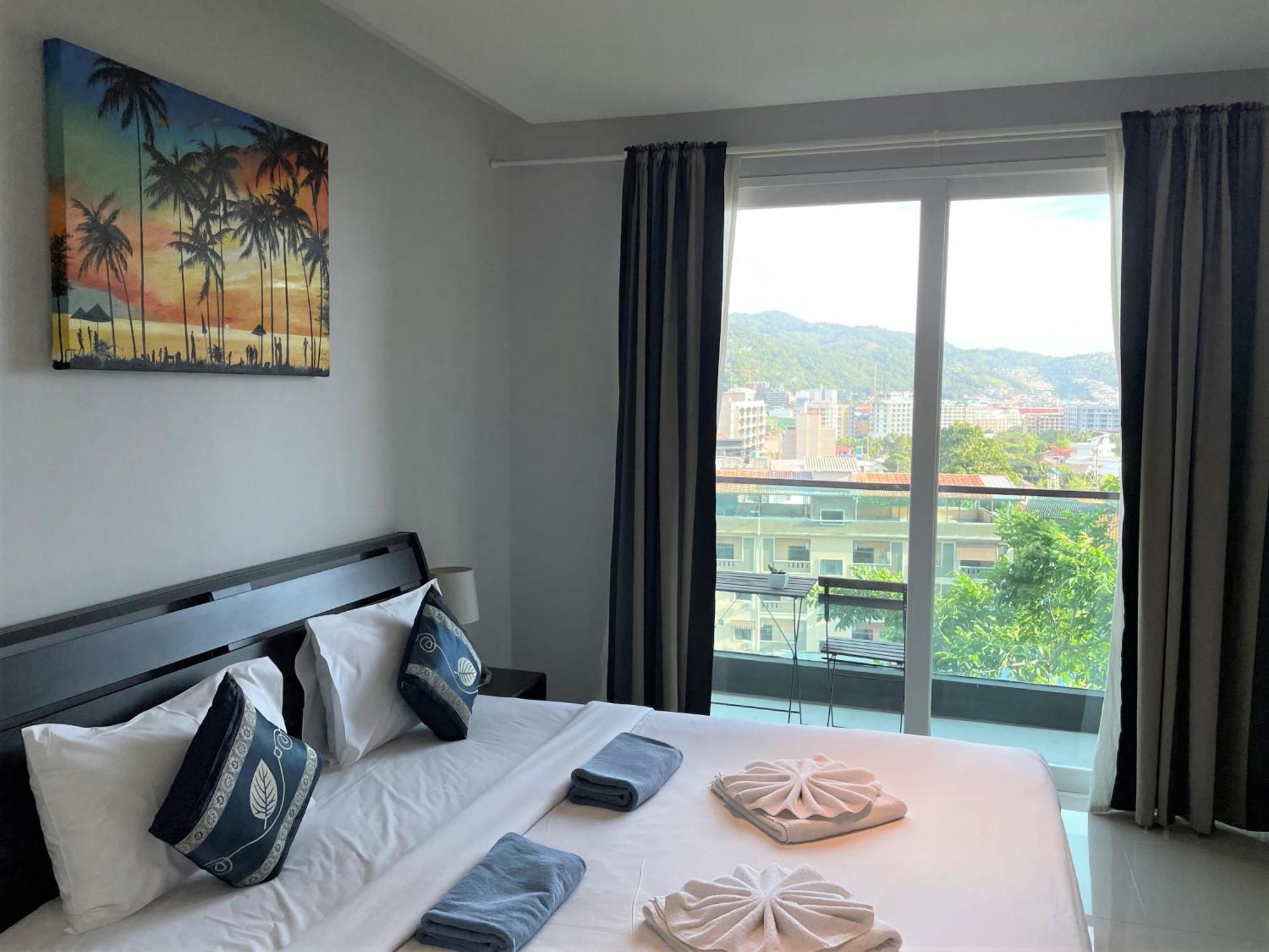 Private Apartment At Emerald Terrace Patong Bagian luar foto